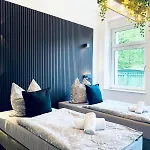 Moderne I Zentral I Grosser Parkplatz Apartment *