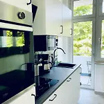 Moderne I Zentral I Grosser Parkplatz Apartment *