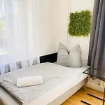 Moderne I Zentral I Grosser Parkplatz Apartment Duisburg