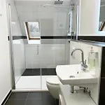 Moderne I Zentral I Grosser Parkplatz Apartment *
