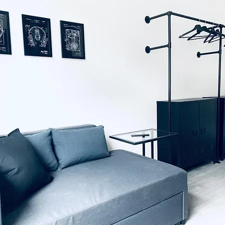 Moderne I Zentral I Grosser Parkplatz Lägenhet *