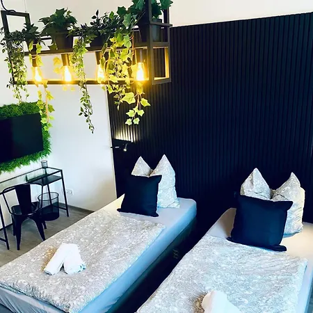 Moderne I Zentral I Grosser Parkplatz Apartment