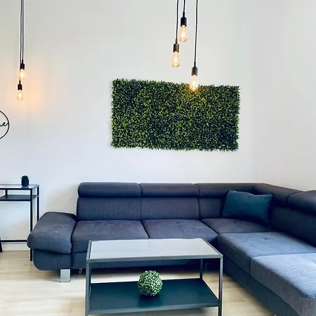 Moderne I Zentral I Grosser Parkplatz Apartment *