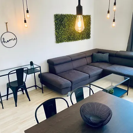 Moderne I Zentral I Grosser Parkplatz Apartment Duisburg