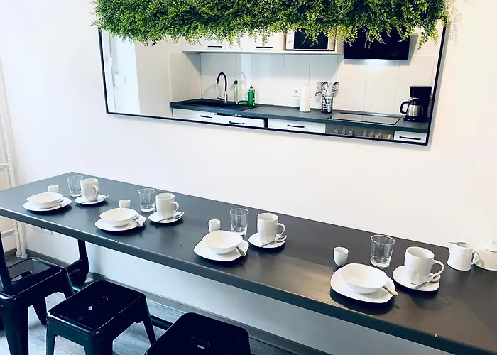 Appartement Moderne I Zentral I Grosser Parkplatz *