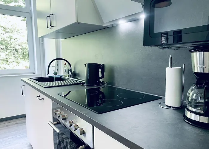 Moderne I Zentral I Grosser Parkplatz * Duisburg