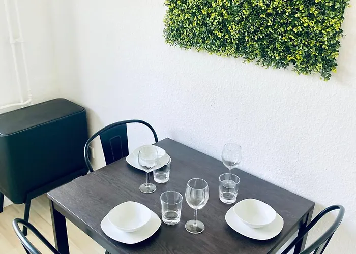 Appartement Moderne I Zentral I Grosser Parkplatz